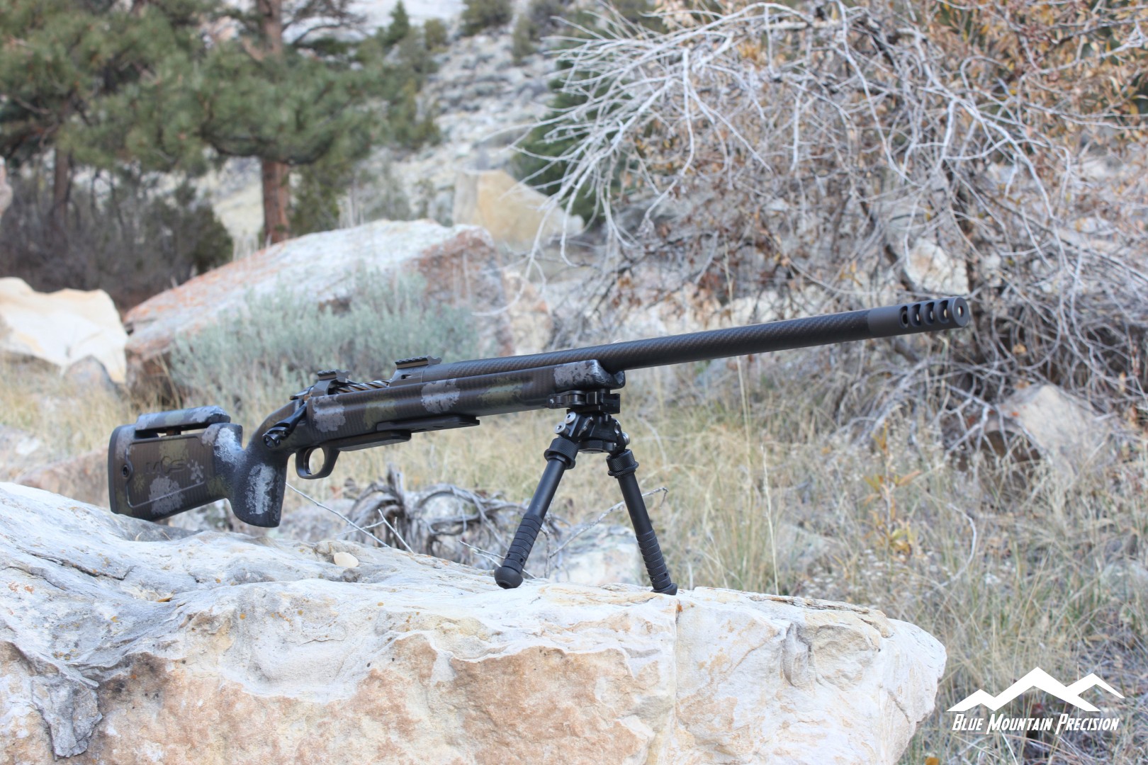 Adjustable hunting rifle lightweight hunting rifle Manners Pro Hunter stock Falkor Defence LW7 action Benchmark carbon fiber barrel precision hunting rifle lightweight bolt action mountain hunting rifle hunting rifle with adjustable cheekpiece
